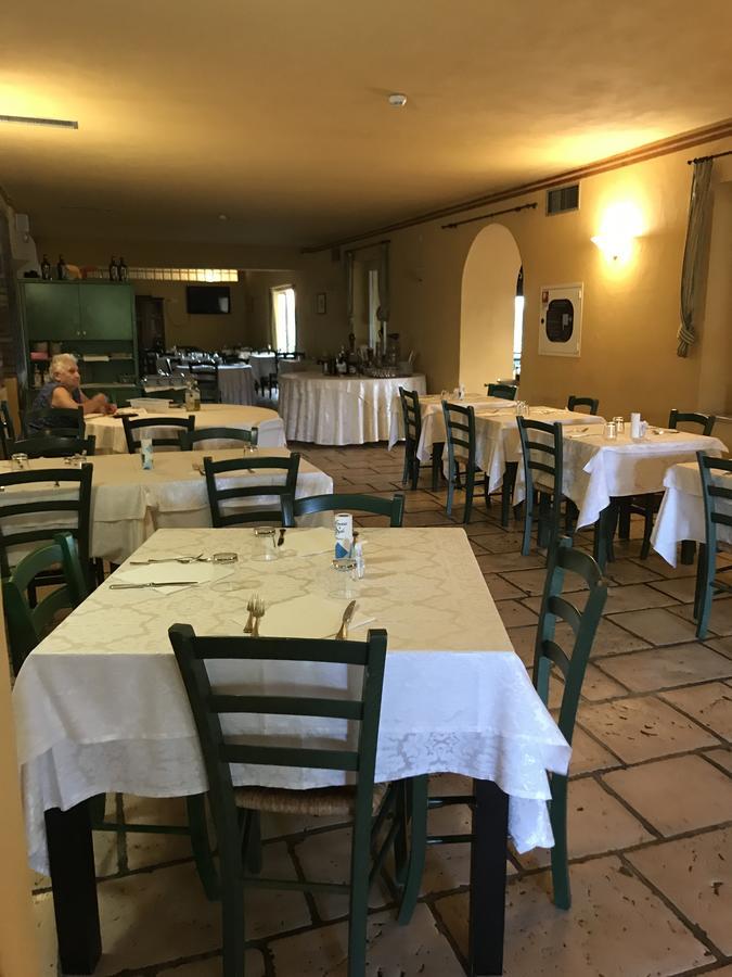 Locanda Della Luna Hotel Fogliano Marina Luaran gambar